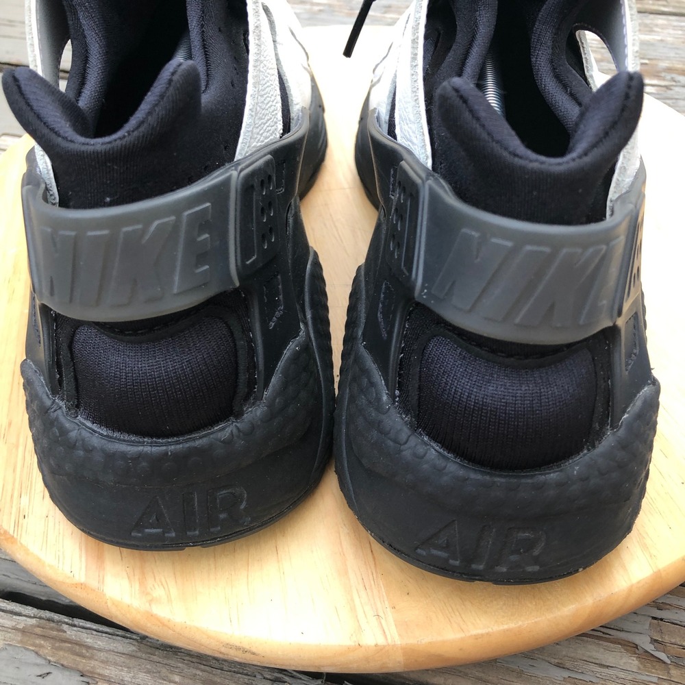 Nike Air Huarache Shoes Mens 9.5 Orca Panda Oreo White Black DD1068-109 Running - Picture 6 of 14